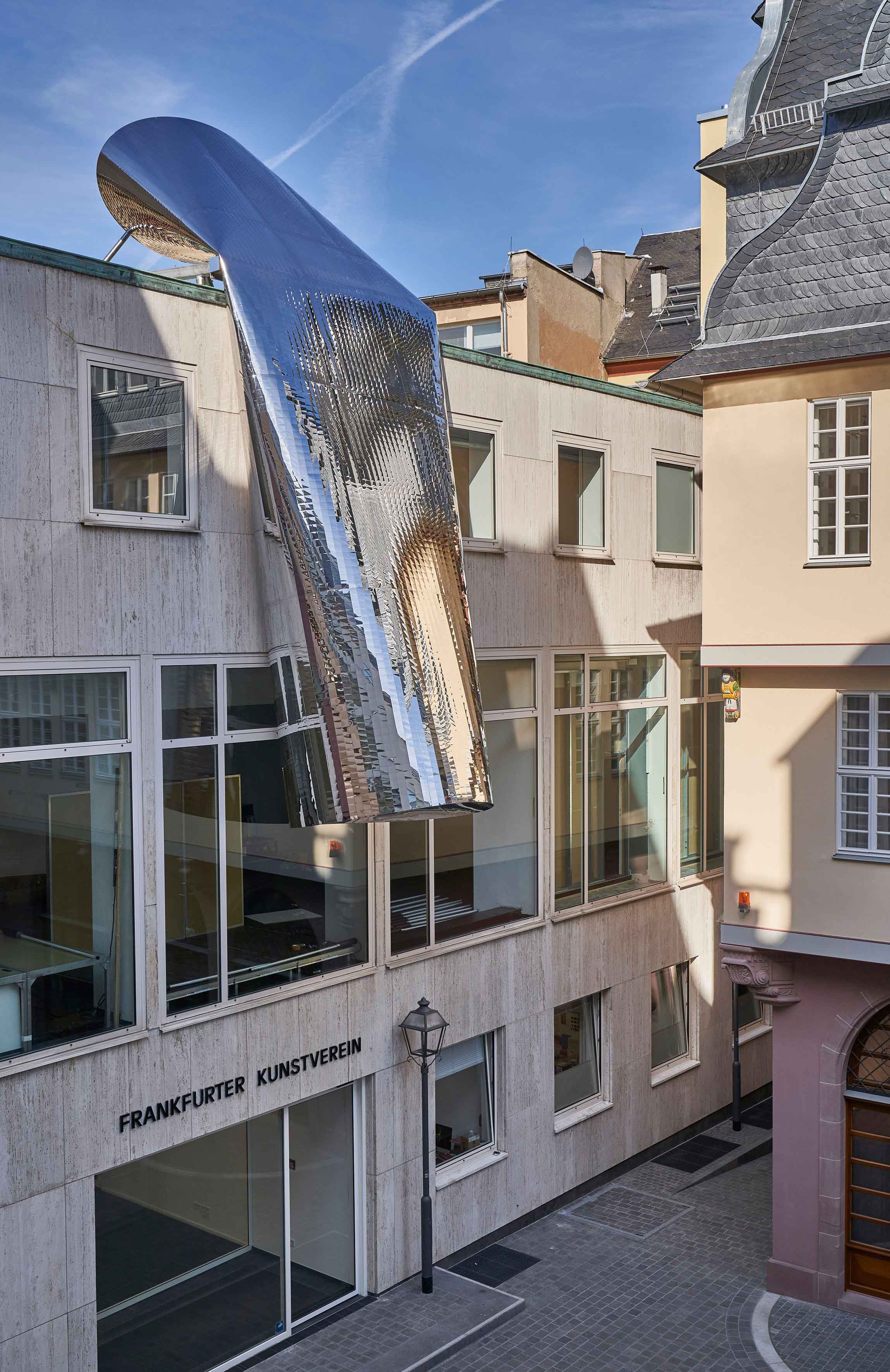 FKV_WinterHoerbelt_Die Grosse Illusion_2018_photo:Norbert Miguletz@Frankfurter Kunstverein